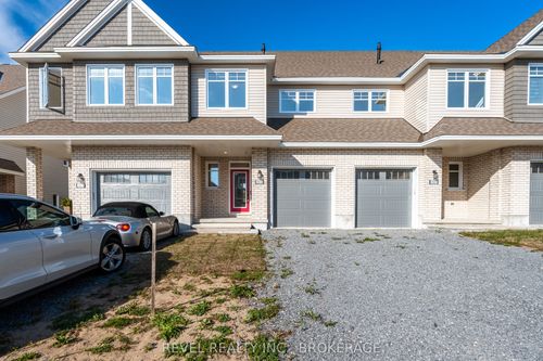 1513 Scarlet St, Kingston, ON, K7K0H7 | Card Image