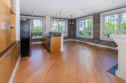 305-1216 Homer St, Vancouver, BC, V6B6K5 | Card Image