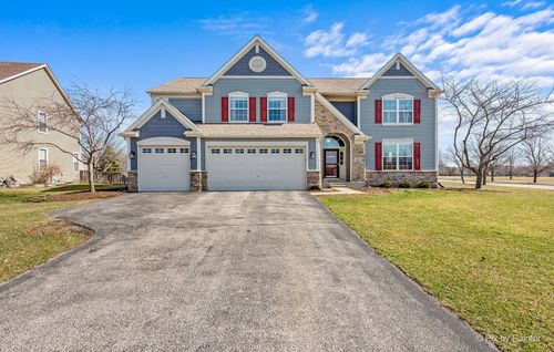 601 Meade Blvd, North Aurora, IL, 60542-2124 | Card Image