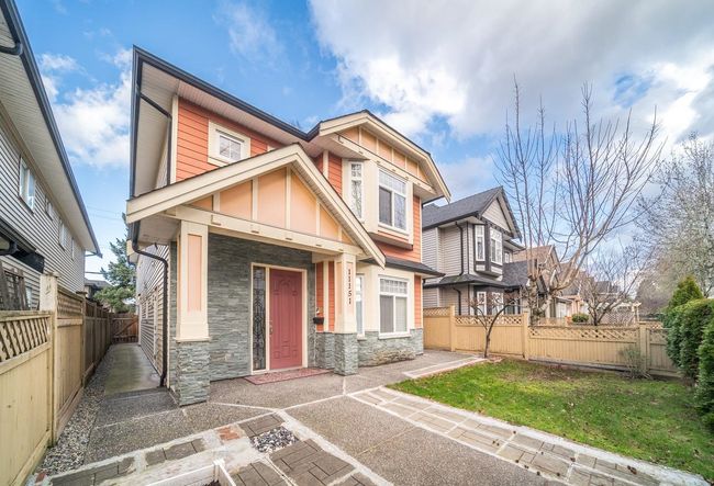 11151 Williams Road, House other with 6 bedrooms, 4 bathrooms and 6 parking in Richmond BC | Image 2