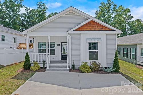 128 Bellamy Road, Asheville, NC, 28806 | Card Image