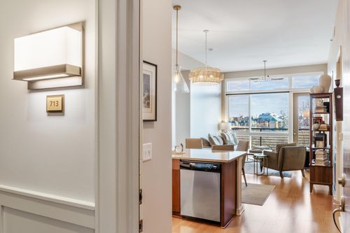 200 Manufacturers Rd, Chattanooga, TN, 37405-3338 | Card Image