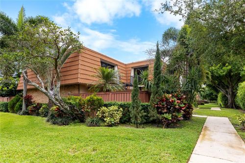 2971 Waterford Dr N, Deerfield Beach, FL, 33442-5963 | Card Image