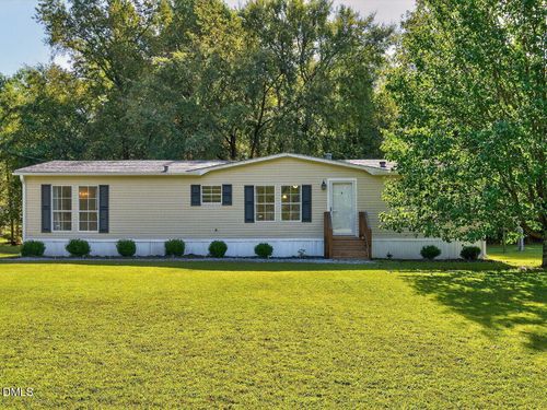 195 Stanton Hill Rd, Carthage, NC, 28327-7753 | Card Image