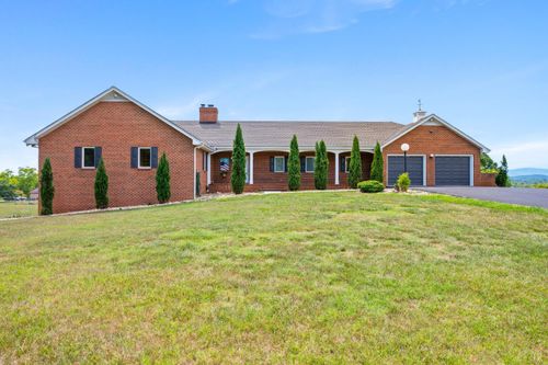 102 Cold Branch Road, Forest, VA, 24551 | Card Image