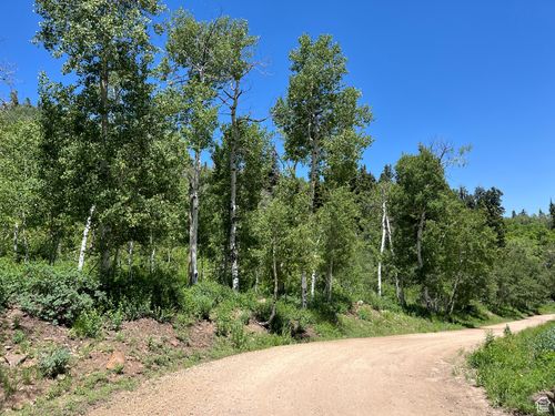 1981 S Uintah View Dr, Coalville, UT, 84017-9336 | Card Image