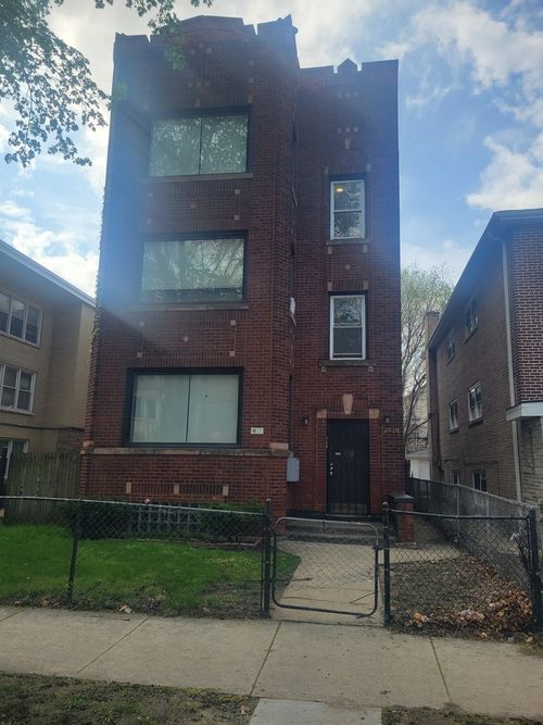 3-7918 S Essex Ave, Chicago, IL, 60617-1211 | Card Image