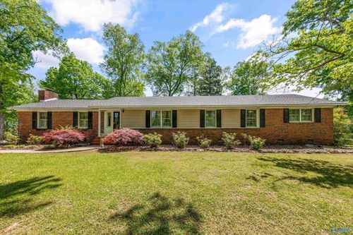 56 York Dr, Rogersville, AL, 35652-7132 | Card Image