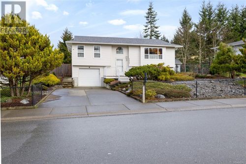 1410 Canso Ave, Comox, BC, V9M3C3 | Card Image