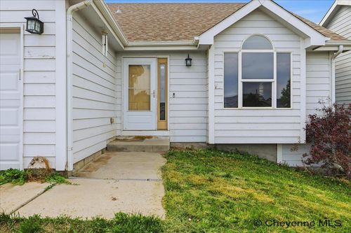 423 Wasatch St, Cheyenne, WY, 82007-1589 | Card Image