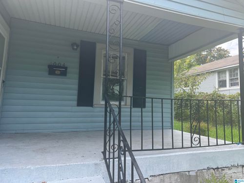 1004 Forest St, TARRANT, AL, 35217-3420 | Card Image