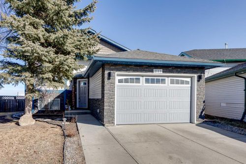211 Silver Springs Way Nw, Airdrie, AB, T4B2Y3 | Card Image