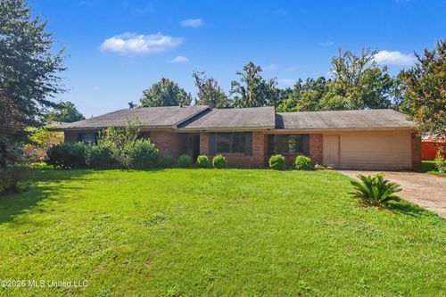 1307 Wisteria Ln, Long Beach, MS, 39560-3113 | Card Image