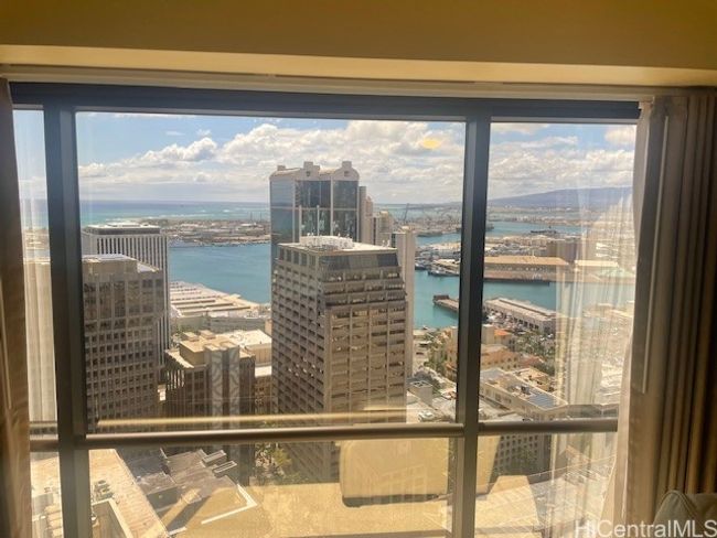 APT-3606 - 1088 Bishop St, Condo with 1 bedrooms, 1 bathrooms and 1 parking in Honolulu HI | Image 10