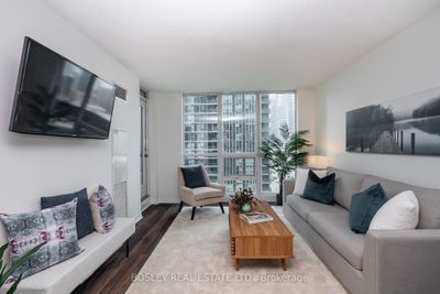 1512 - 16 Yonge St, Condo with 1 bedrooms, 1 bathrooms and 1 parking in Toronto ON | Image 1