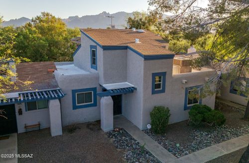 3472 N Richland Dr, Tucson, AZ, 85719-2375 | Card Image
