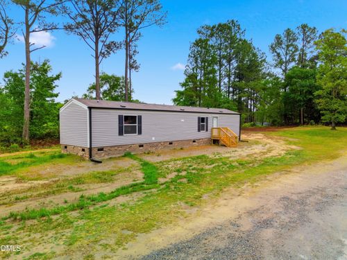 375 Beulah Brown Rd, Sanford, NC, 27332-6955 | Card Image