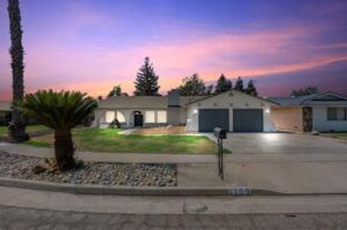 1399 E Boyer Drive, Tulare, CA, 93274 | Card Image