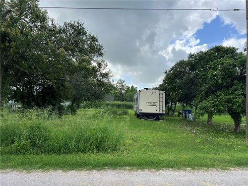 TBD N 6th St, Mathis, TX, 78368 | Card Image