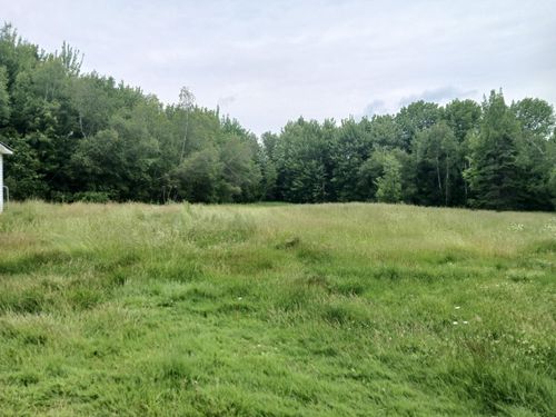 82 Dodge Rd, Burnham, ME, 04922-3525 | Card Image
