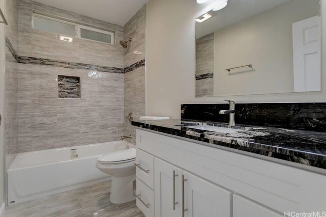 Hall bathroom. | Image 14