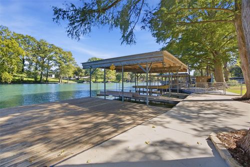 887 Lone Star Drive, New Braunfels, TX, 78130 | Card Image