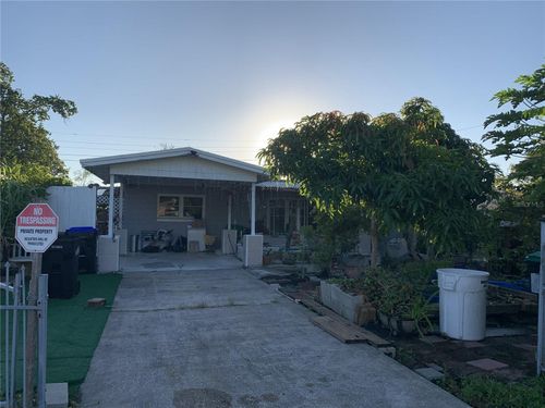 6313 Willow Oak Ln, Orlando, FL, 32809-4624 | Card Image