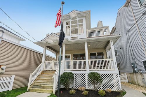 1-911 Bay Ave, Ocean City, NJ, 08226-3455 | Card Image