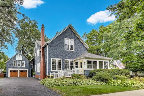 1606 Forest Ave, Wilmette, IL, 60091-1530 | Card Image