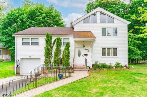 26 Cornell St, West Orange, NJ, 07052-2510 | Card Image