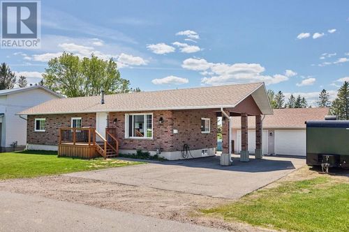 29 Dubeau St, Verner, ON, P0H2M0 | Card Image