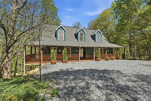 120 Wintergreen Way Rd, Beech Mountain, NC, 28604-8249 | Card Image