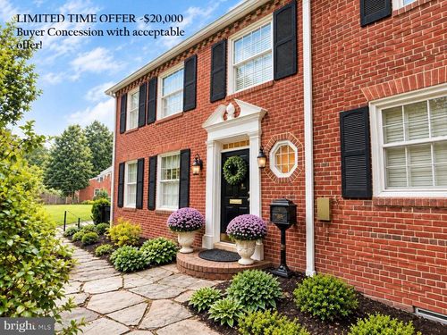 3705 Lorcom Ln, ARLINGTON, VA, 22207-5150 | Card Image