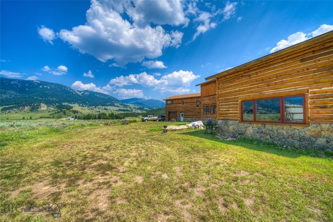 135 Twin Antler Dr, House other with 4 bedrooms, 5 bathrooms and null parking in Gallatin Gateway MT | Image 12