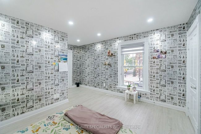 521 Guelph St, Home with 5 bedrooms, 5 bathrooms and 13 parking in Norval ON | Image 27
