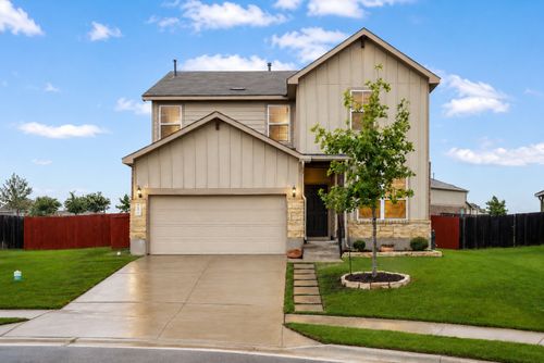 129 Purple Heart Dr, Buda, TX, 78610-4015 | Card Image