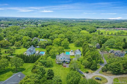 8-300 Private Rd, Southold, NY, 11971 | Card Image