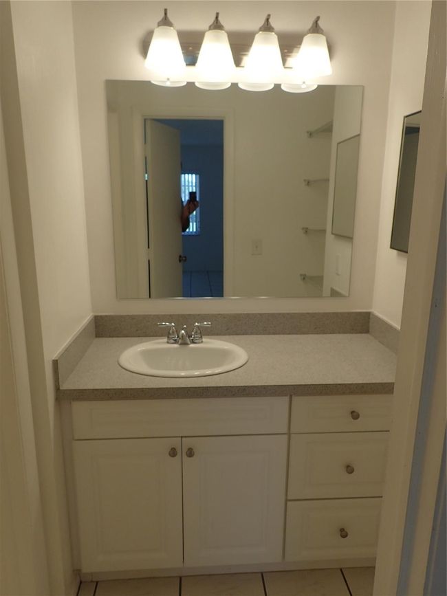 APT-202B - 2700 Riverside Dr, Condo with 1 bedrooms, 1 bathrooms and null parking in Coral Springs FL | Image 8