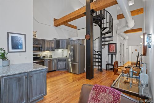 apt-414-1555 California St, Denver, CO, 80202-4275 | Card Image