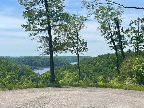 lot 39 Sandstone Point, Monticello, KY, 42633 | Card Image