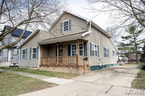 1015 E Hunt St, Adrian, MI, 49221-2438 | Card Image