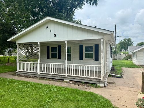 615 5th St, Colona, IL, 61241-9792 | Card Image