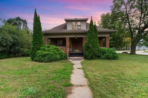 151 S Cedar St, Belle Plaine, MN, 56011-1901 | Card Image