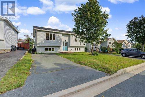 24 Gary Drive, St. John's, NL, A1S1R9 | Card Image