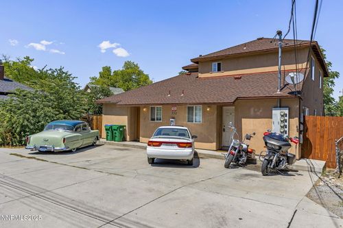 330 Stewart St, Reno, NV, 89502-1607 | Card Image