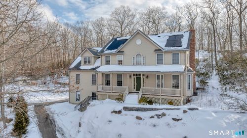 11 Catbird Ln, East Lyme, CT, 06333-1334 | Card Image