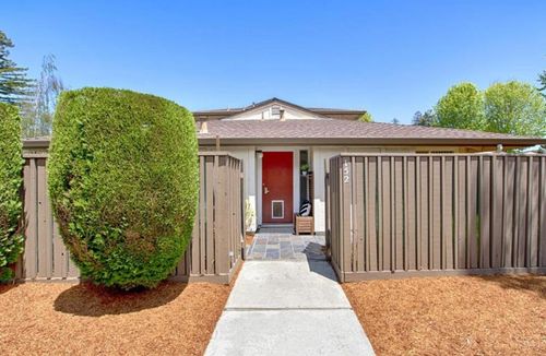 152 Castillion Ter, Santa Cruz, CA, 95060-3254 | Card Image
