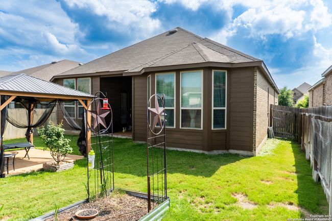 10242 Nate Range, House other with 4 bedrooms, 3 bathrooms and null parking in San Antonio TX | Image 37