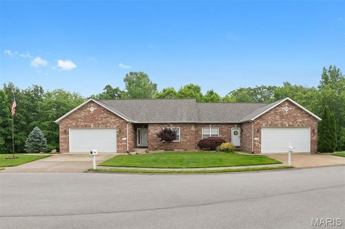 1675 Lakepointe Estates Dr, O Fallon, IL, 62269-3071 | Card Image