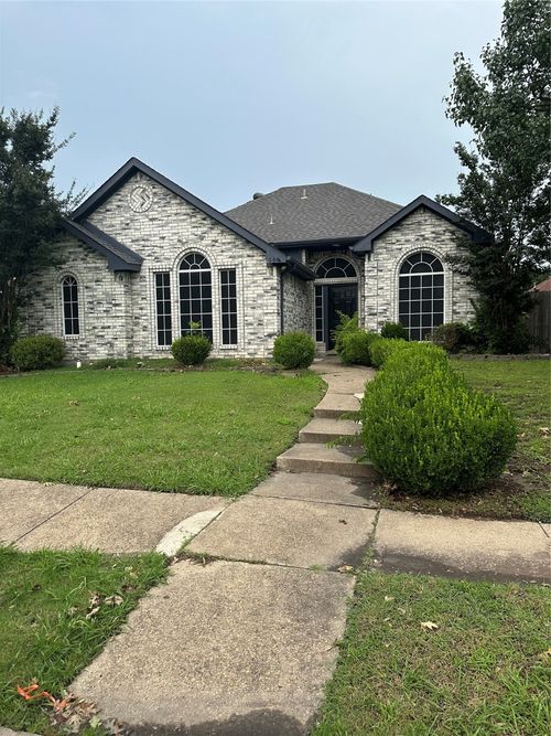 2604 Crystal Falls Dr, Mesquite, TX, 75181-4014 | Card Image
